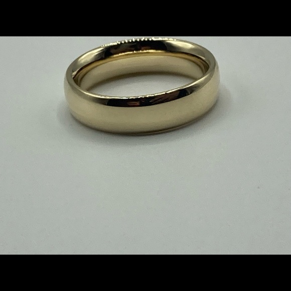 14k Yellow Gold 6mm Men’s Wedding Ring Mens Wedding Band Size 9 - Picture 2 of 6